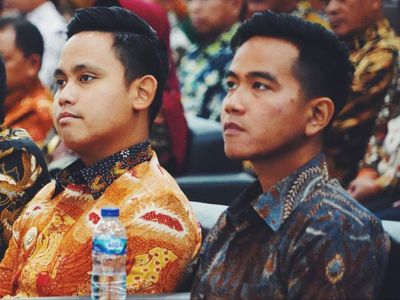 Blusukan Bareng Gibran Rakabuming Raka di Kota Semarang, Dico Ganinduto: Upin-Ipin Is Back!