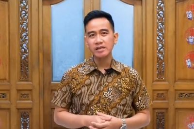 Sambut Baik Status Pandemi Covid-19 Dicabut, Gibran: Yo Lepasen Maskermu!