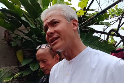 Jelang Pemilu, Ganjar Prediksi Materai Bakal Laku Keras Akibat Emosional di Sosmed Tinggi