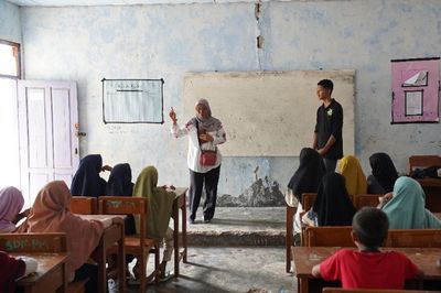 Para Penerus Bangsa di Pulau Messah Belum Punya Fasilitas Pendidikan Memadai