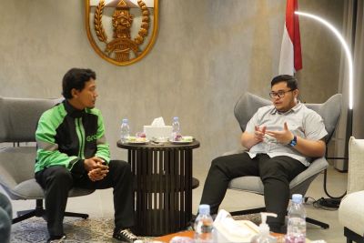Cerita Driver Ojol Kembalikan Uang Rp5 Juta yang Jatuh Meski Punya Hutang Bank, Sampai Diundang Bupati