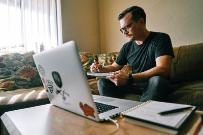 3 Cara Efektif Terapkan Teknik Pomodoro beserta Manfaatnya