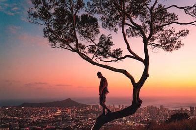 7 Puisi Singkat Tentang Senja yang Menyentuh Hati, Cocok Buat Kamu yang Lagi Banyak Pikiran
