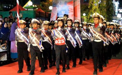 Penampilan Polisi Cilik di Parepare Memukau pada Pembukaan Gerak Jalan Semarak HUT RI Ke-78