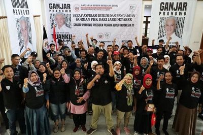 Kena PHK hingga Harus Hidupi 4 Anak dari Barang Bekas, Hudaidah Ngadu ke Relawan Ganjar