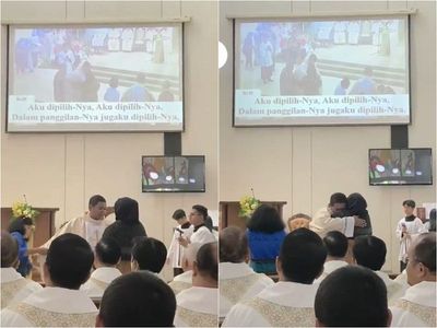 Indahnya Toleransi, Ibu Muslim Hadiri Pentahbisan Anaknya Jadi Pastor di Bandung
