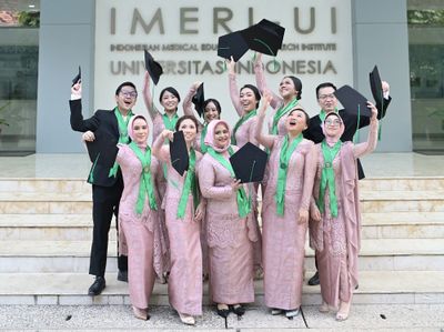 FKUI Luluskan 12 Dokter Spesialis Gizi Klinik Baru, Siap Berikan Layanan Gizi Mutakhir Pada Pasien