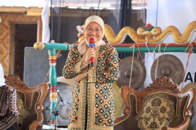 Ini Pesan Menaker Kepada Calon Pekerja Migran Indonesia di Cilacap yang Ingin Keluar Negeri