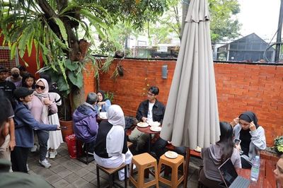 Alam Ganjar Bersama Ketua Karang Taruna Gelar Diskusi dalam Optimalkan Youth Space di Kota Bandung