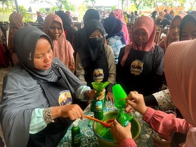Tumbuhkan Skill Kewirausahaan Warga Kabupaten Kendal, Ini yang Dilakukan Relawan Ganjar-Mahfud