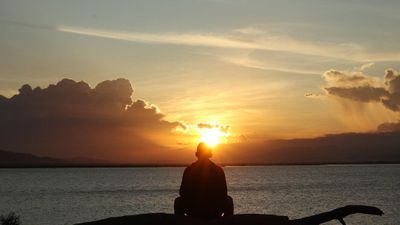 Menelusuri Sejarah Hari Introvert Sedunia yang Diperingati Setiap 2 Januari