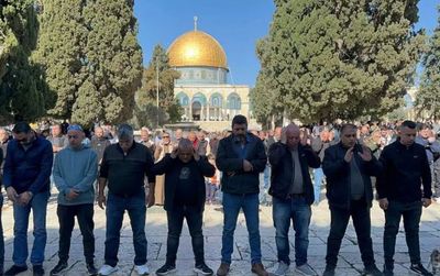Belasan Ribu Jamaah Ikuti Salat Jumat di Masjid Al-Aqsa dengan Khidmat