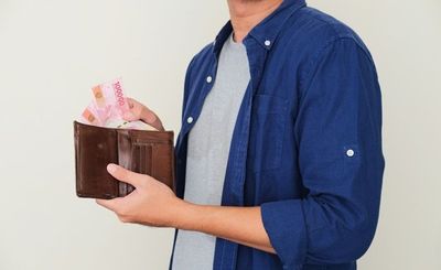7 Tips Efektif Mengelola Keuangan untuk Mencegah Kebiasaan Boros