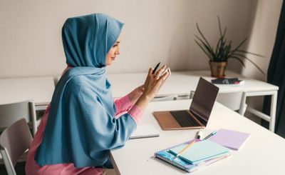Pengin Kerja Jarak Jauh? Ini 10 Negara Terbaik untuk Remote Working!
