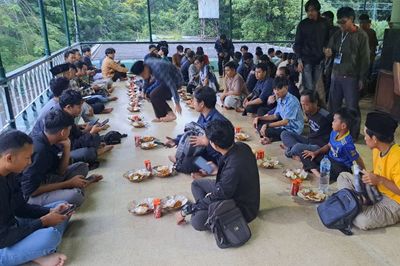 Masjid Syuhada Yogyakarta Gelontorkan 10 Juta Rupiah Sajikan Mie Aceh untuk Buka Gratis