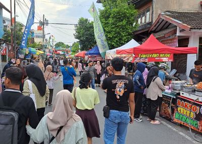 Berkah Ramadan, Omset Pedagang di Kampung Ramadan Jogokariyan Tahun Ini Tembus Rp1 hingga Rp2 Juta per Hari
