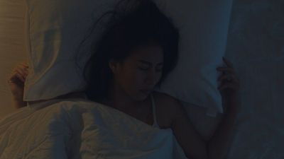 5 Cara Mengatur Waktu Agar Tidur Tepat Waktu, Nomor 5 Harus Dilakukan!