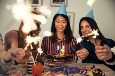 25+ Ucapan Ulang Tahun untuk Teman Meyentuh Hati dalam Bahasa Inggris, Islami, dan Singkat