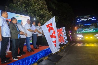 Wamenaker Imbau Dunia Usaha Fasilitasi Mudik Gratis bagi Pekerja