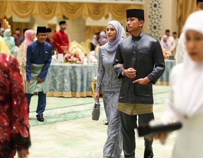 Potret Pangeran Mateen dan Anisha Rosnah di Momen Lebaran 2024 Jadi Sorotan!