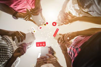 5 Zodiak yang Dikenal Tak Terlalu Peduli dengan Media Sosial, Apakah Kamu?