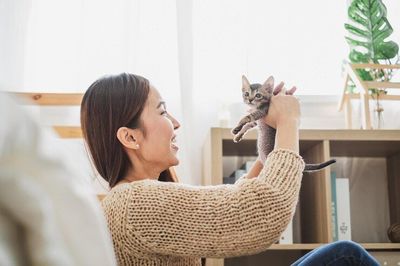 Ini Penyebab Anak Kucing Suka Berperilaku Buruk dan Cara Mengajarinya Supaya Disiplin
