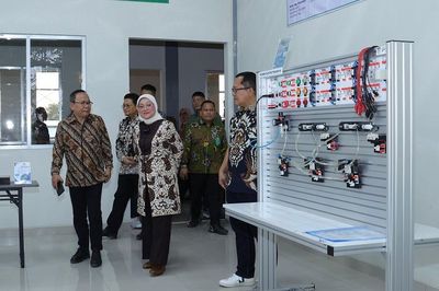 Bisa Langsung Kerja, SMK Asy-Syarif Mitra Industri Dapat Respons Positif dari Masyarakat