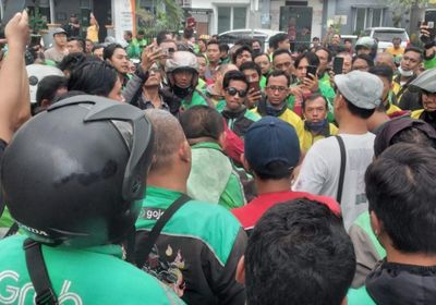 Ojol dan Opang Bentrok di Stasiun Jember, Dipicu Titik Jemput Penumpang