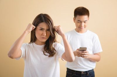 20 Tanda Mantan tidak akan Kembali Denganmu, Move On Yuk!
