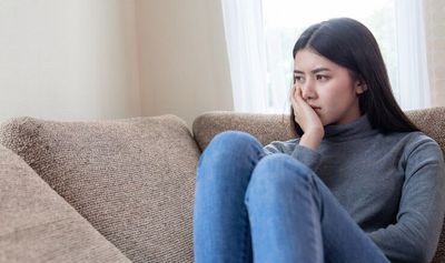 5 Zodiak yang Paling Sering Overthinking, Apakah Kamu Juga?