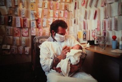 Kisah Ajaib Louise Joy Brown: Bayi Tabung Pertama yang Mengubah Dunia