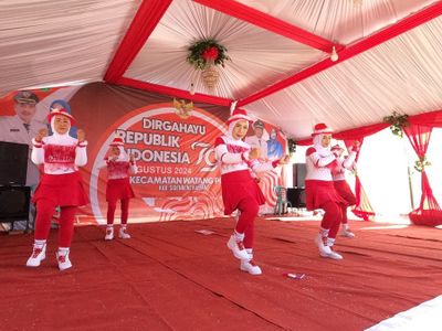 Heboh! Lomba Senam Emak-emak Sambut HUT RI Ke-79: Sangat Energik hingga Panggung Bergetar 