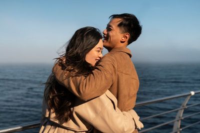101 Caption Singkat Bahasa Inggris tentang Cinta dan Artinya