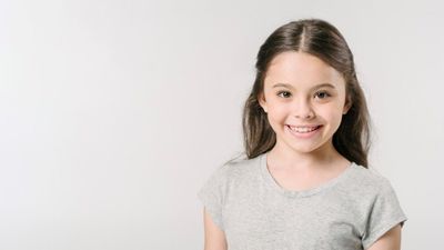 100 Caption untuk Anak Perempuan, Bahasa Inggris dan Artinya!