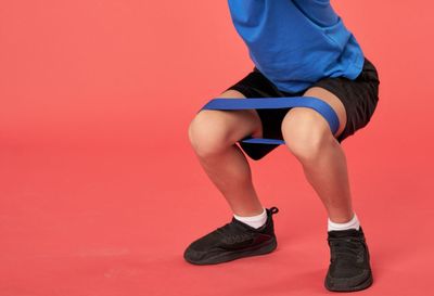 Remaja di China Cacat Akibat Hukuman 1000 Squat dari Gurunya di Kamp Musim Panas
