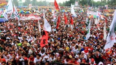 Memahami Fanatisme Politik, Penghubung Rakyat dan Penghancuran Masyarakat