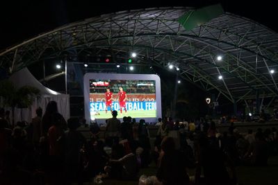 Berburu Jajanan dan Nobar Timnas Indonesia di Pasar Malam Parepare 