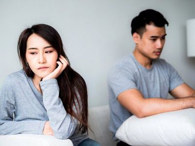 7 Cara Mengenali Red Flag pada Seseorang dan Cara Mengatasinya
