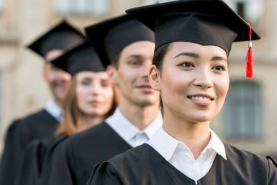 Mau S2 Tapi Bingung Milih Kampus? Intip Dulu Peringkat Program Magister Universitas di Indonesia