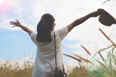 100 Caption Singkat Bersyukur, Bahasa Inggris dan Artinya!