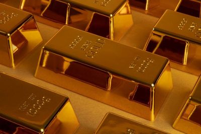 Mengulik Keuntungan dan Tantangan Bank Emas Pertama di Indonesia: Inovasi atau Risiko Investasi?