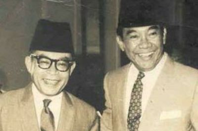 Kisah Lucu di Balik Rengasdengklok: Ketika Guntur Soekarnoputra Ngompol di Pangkuan Bung Hatta