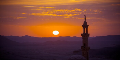 7 Amalan dan Ibadah yang Tak Boleh Dilewatkan di Malam Lailatul Qadar
