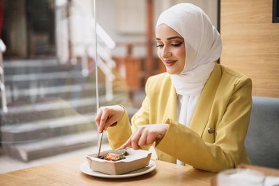 101 Caption Bukber Aesthetic Bahasa Inggris, Singkat dan Lucu!