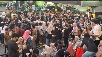 Gelar Bukber 1000 Porsi Opor Ayam Gratis untuk Anak Panti dan Pengunjung, Jogja City Mall Gaet 30 Chef Profesional