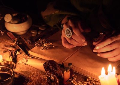 7 Weton dengan Ilmu Kurung Sakti, Pelindung dari Santet Menurut Primbon Jawa