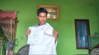 Dian Mamora, Calon Haji Termuda Asal Boyolali yang Berusia 17 Tahun dan Masih Duduk di Bangku SMK