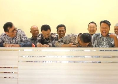 Viral! Momen Lucu Sekdes Salah Sebut Ucapan untuk Desa, Malah Jadi Sakinah Mawadah Warohmah