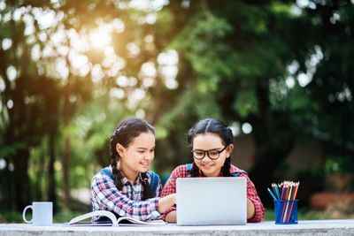 17 Caption Singkat Hari Pertama Masuk Sekolah Buat Feed Instagram Makin Berkesan