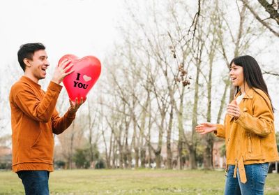 Capek Terus Ngejar? Saatnya Bikin Gebetan yang Kejar-kejar Kamu dengan Cara Berikut!